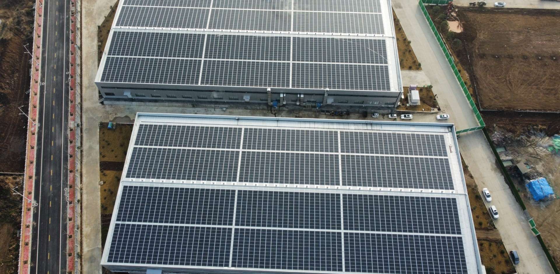 1920-2021年3月，，，河南唐河县 中部食物城BIPV光伏项目，，，装机量1.8MW，，，年发电200万度，，，知足45%用电需求.jpg